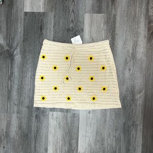 Zara crochet skirt with embroidered flowers